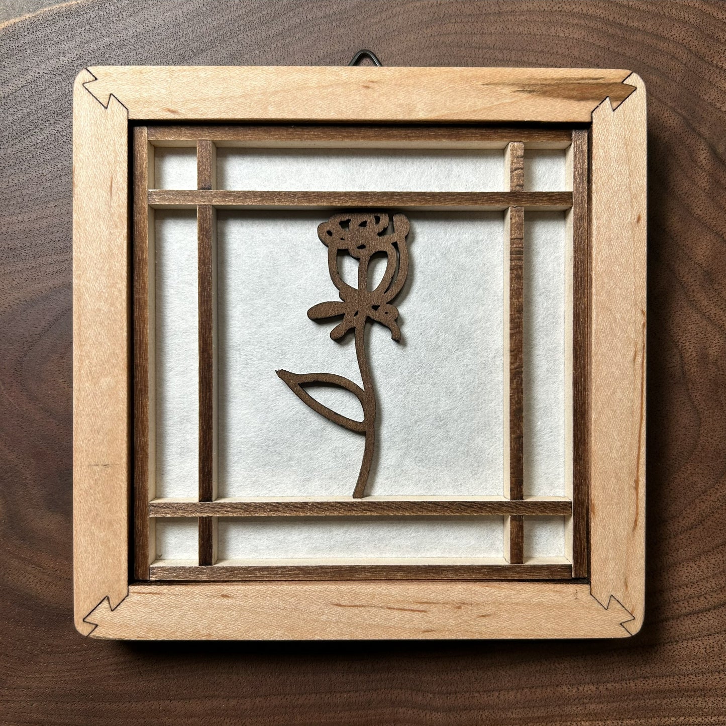 Cadre mural : Ligne Fleur 2